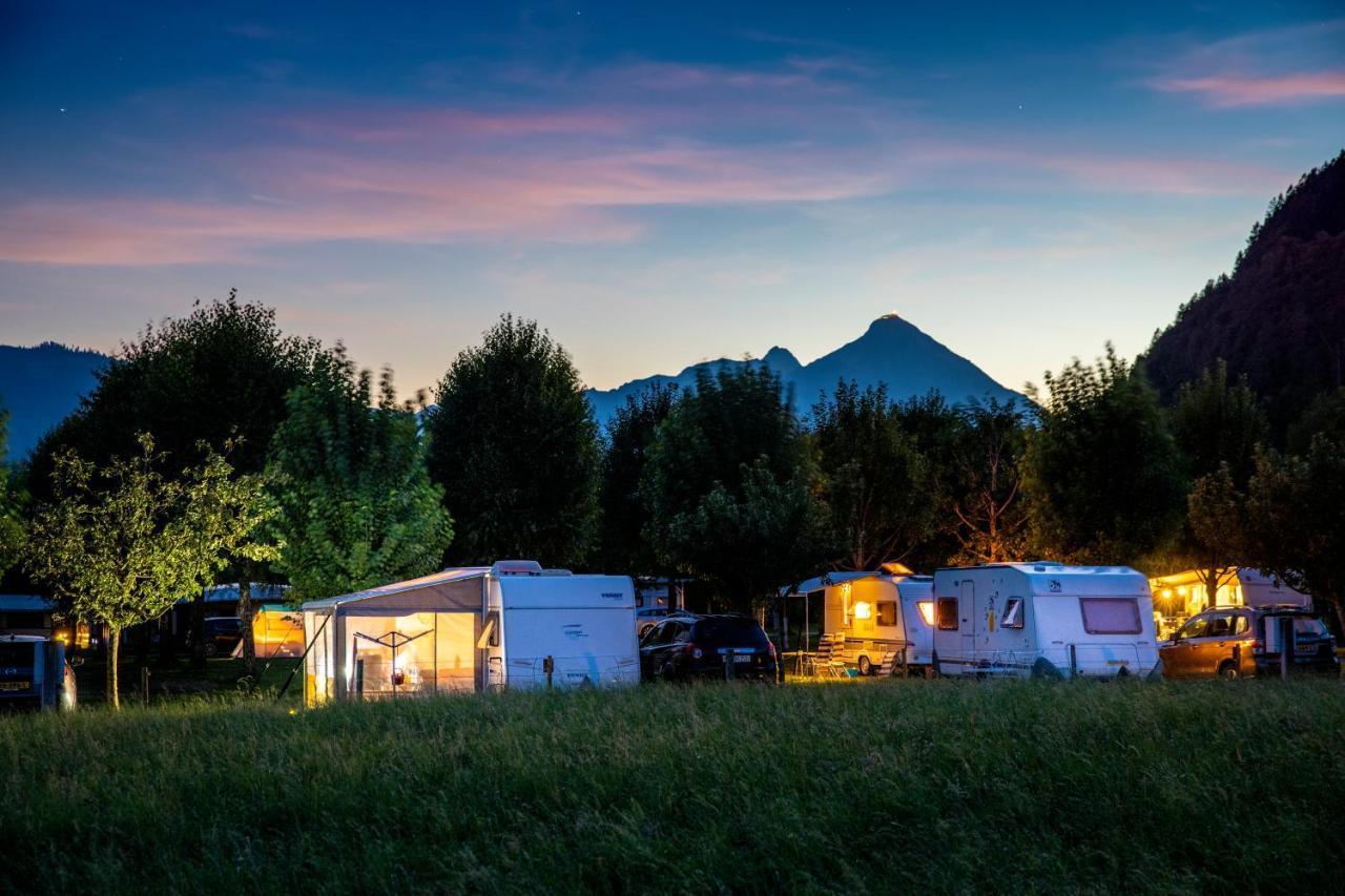 Camping Lazy Rancho - Eiger - Moench - Jungfrau - Interlaken Exterior photo