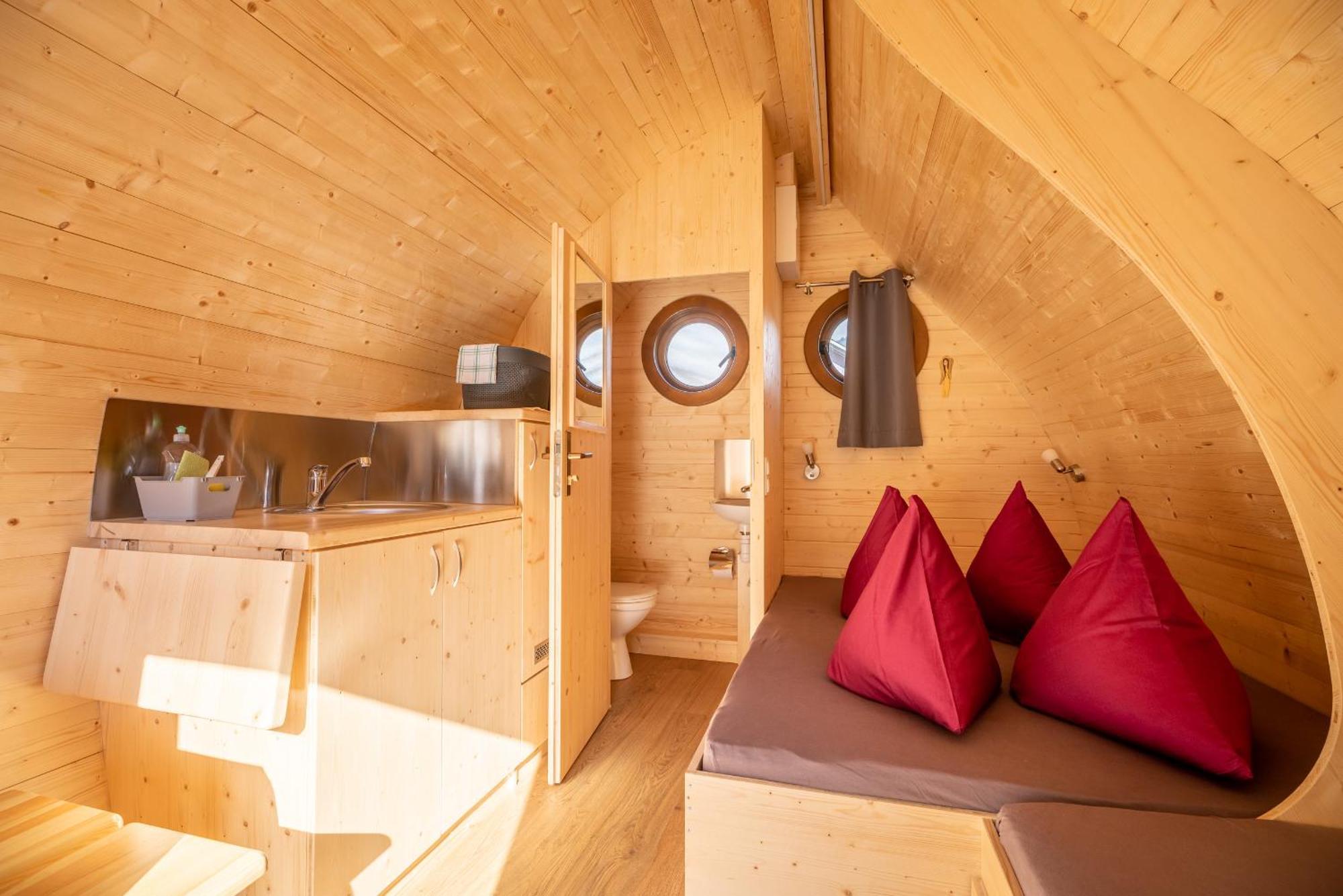 Camping Lazy Rancho - Eiger - Moench - Jungfrau - Interlaken Exterior photo