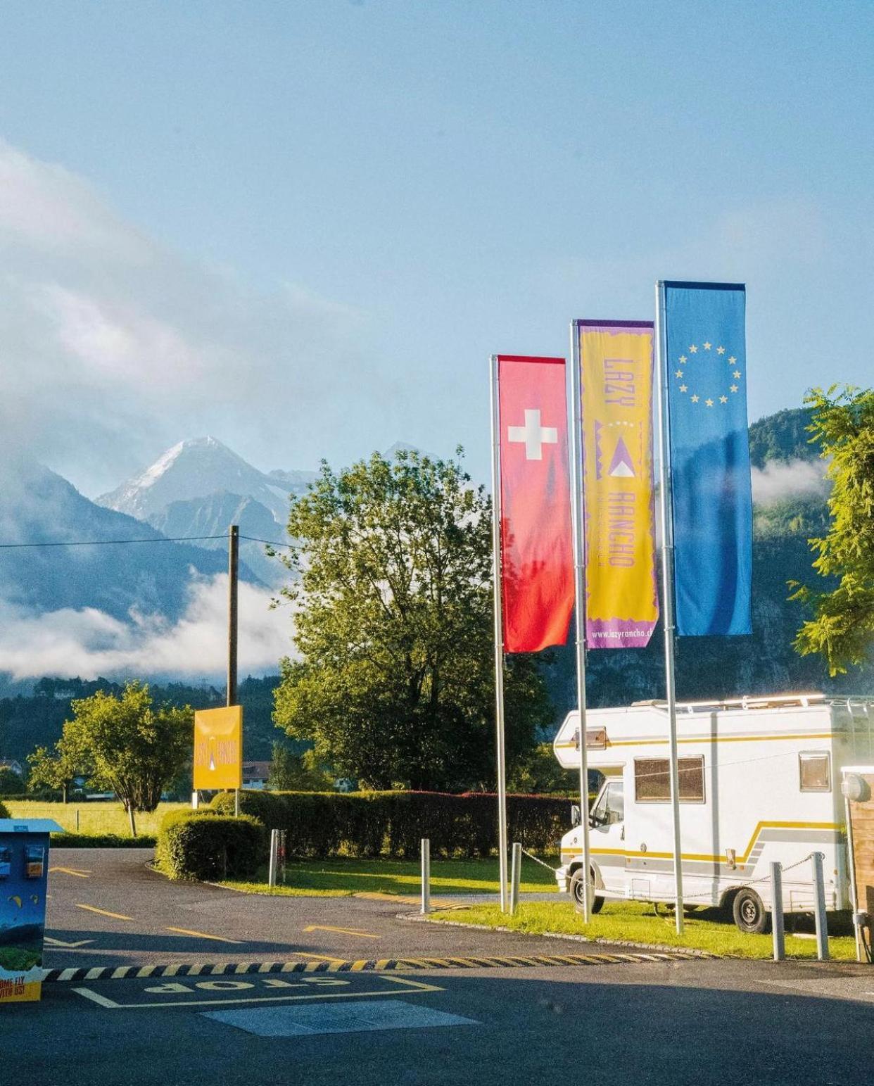 Camping Lazy Rancho - Eiger - Moench - Jungfrau - Interlaken Exterior photo