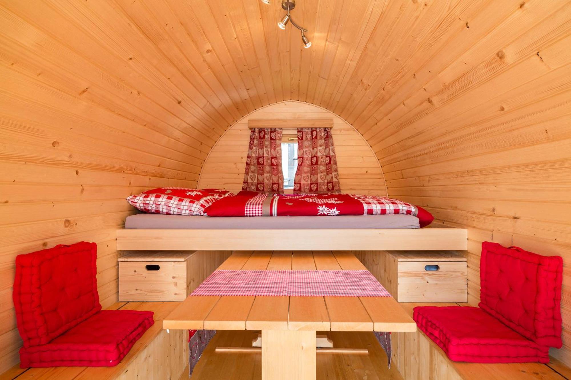 Camping Lazy Rancho - Eiger - Moench - Jungfrau - Interlaken Exterior photo