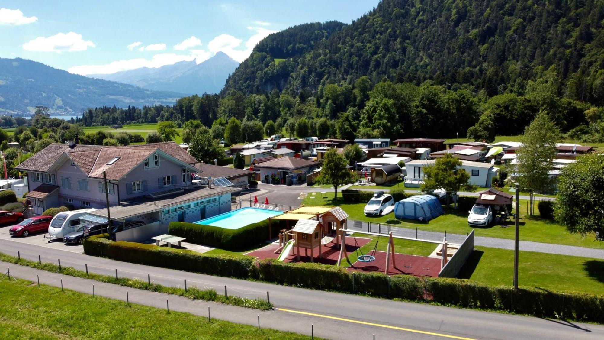 Camping Lazy Rancho - Eiger - Moench - Jungfrau - Interlaken Exterior photo